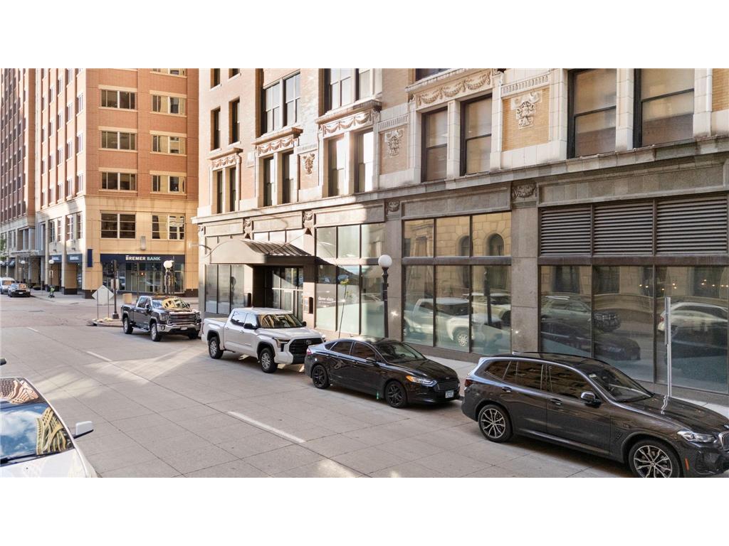 360 Saint Peter Street #4 Saint Paul MN 55102 6750777 image61