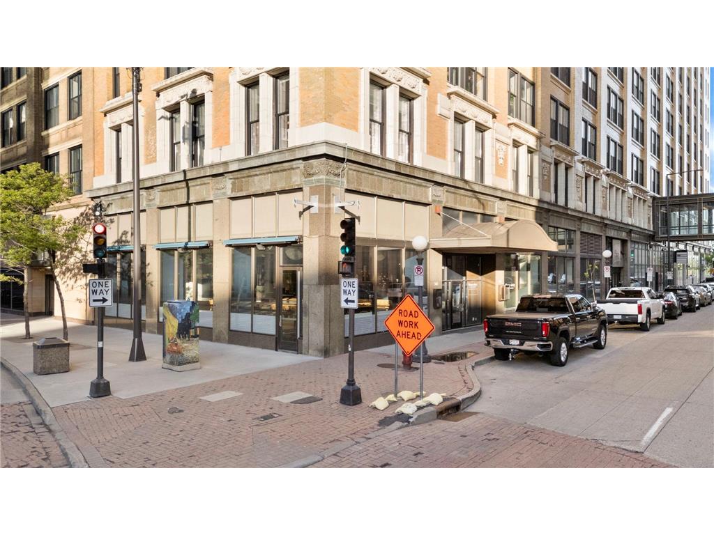 360 Saint Peter Street #4 Saint Paul MN 55102 6750777 image65