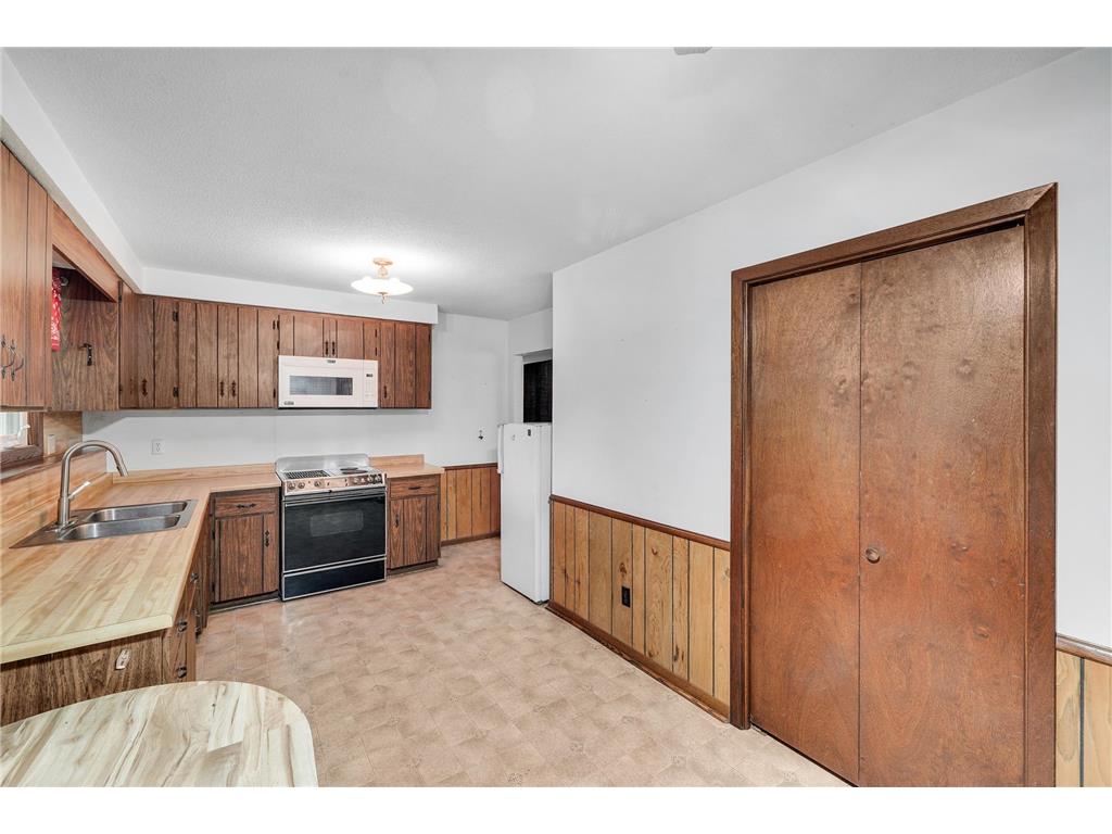 360 Sophia Avenue Hamburg MN 55339 7083300 image31