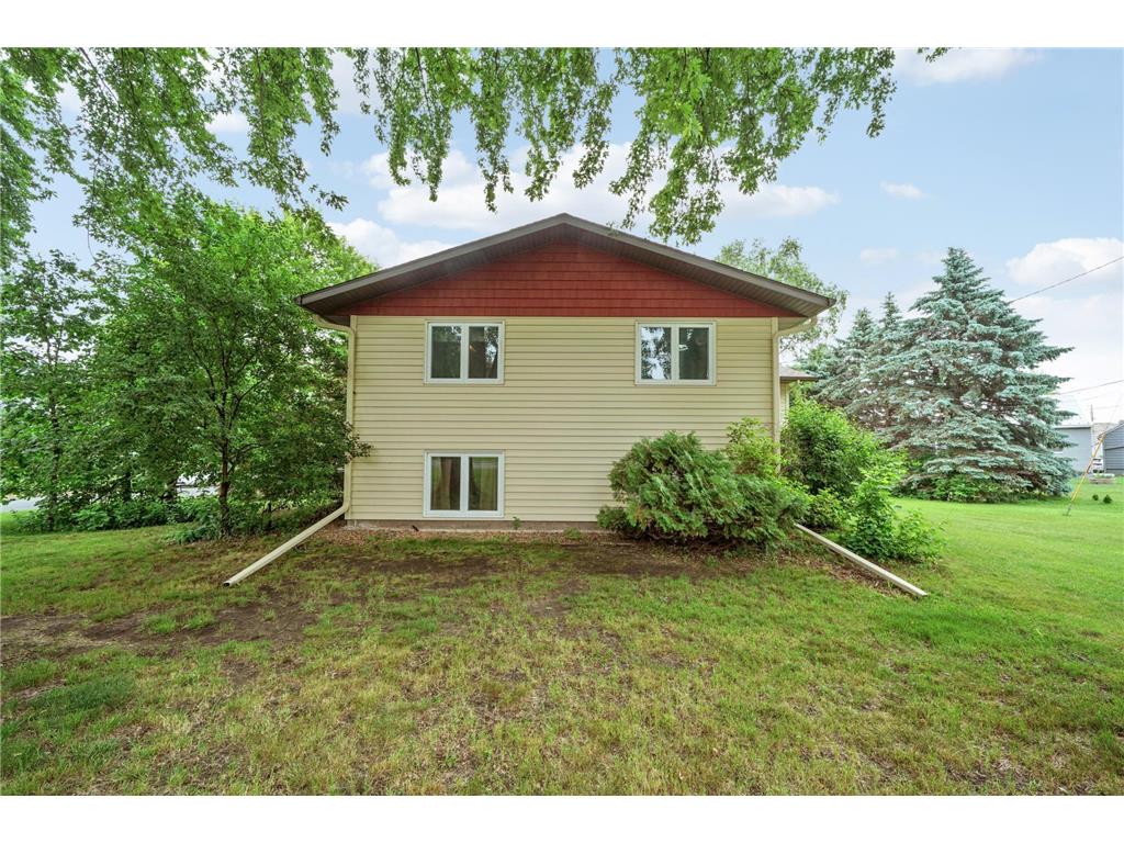 360 Sophia Avenue Hamburg MN 55339 7083300 image44