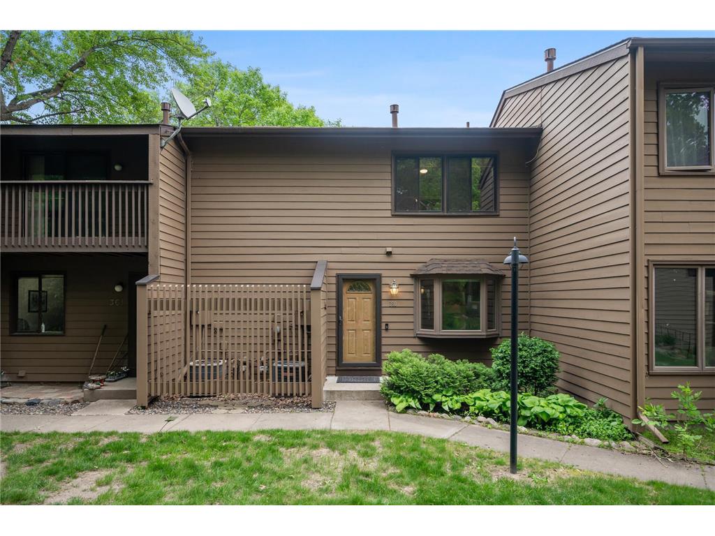 360 W Eagle Lake Drive Maple Grove MN 55369 - Eagle 6650743 image1