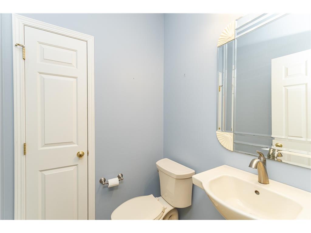 360 Wimbledon Hills Drive SW Rochester MN 55902 6795574 image18