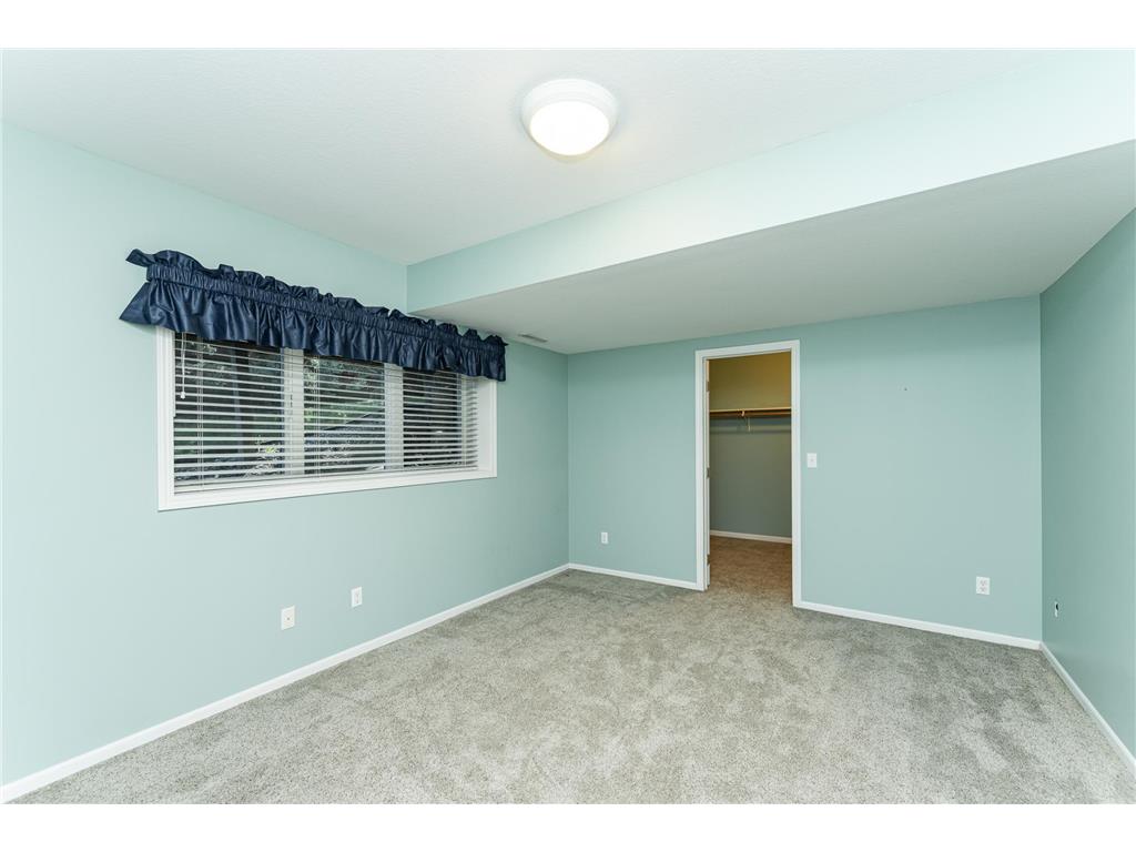 360 Wimbledon Hills Drive SW Rochester MN 55902 6795574 image28