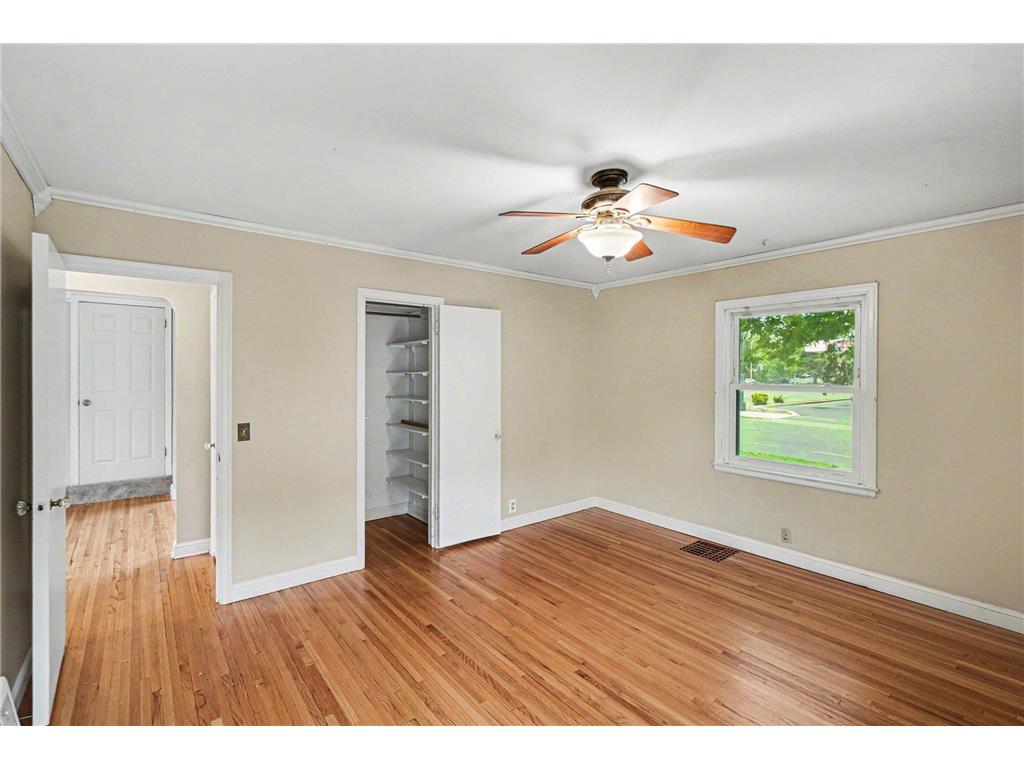 3600 Noble Avenue N Robbinsdale MN 55422 7077214 image11