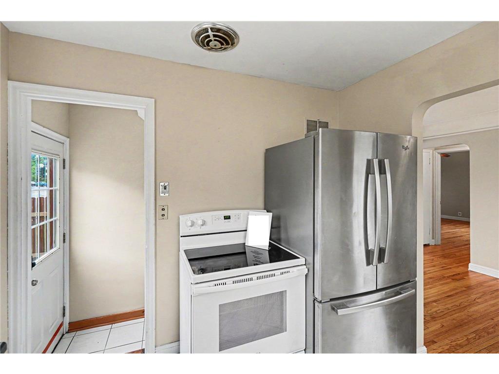 3600 Noble Avenue N Robbinsdale MN 55422 7077214 image15