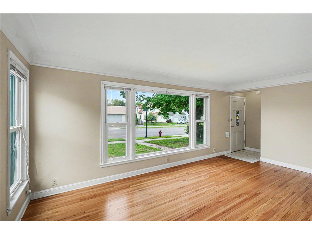 3600 Noble Avenue N Robbinsdale MN 55422 7077214 image7
