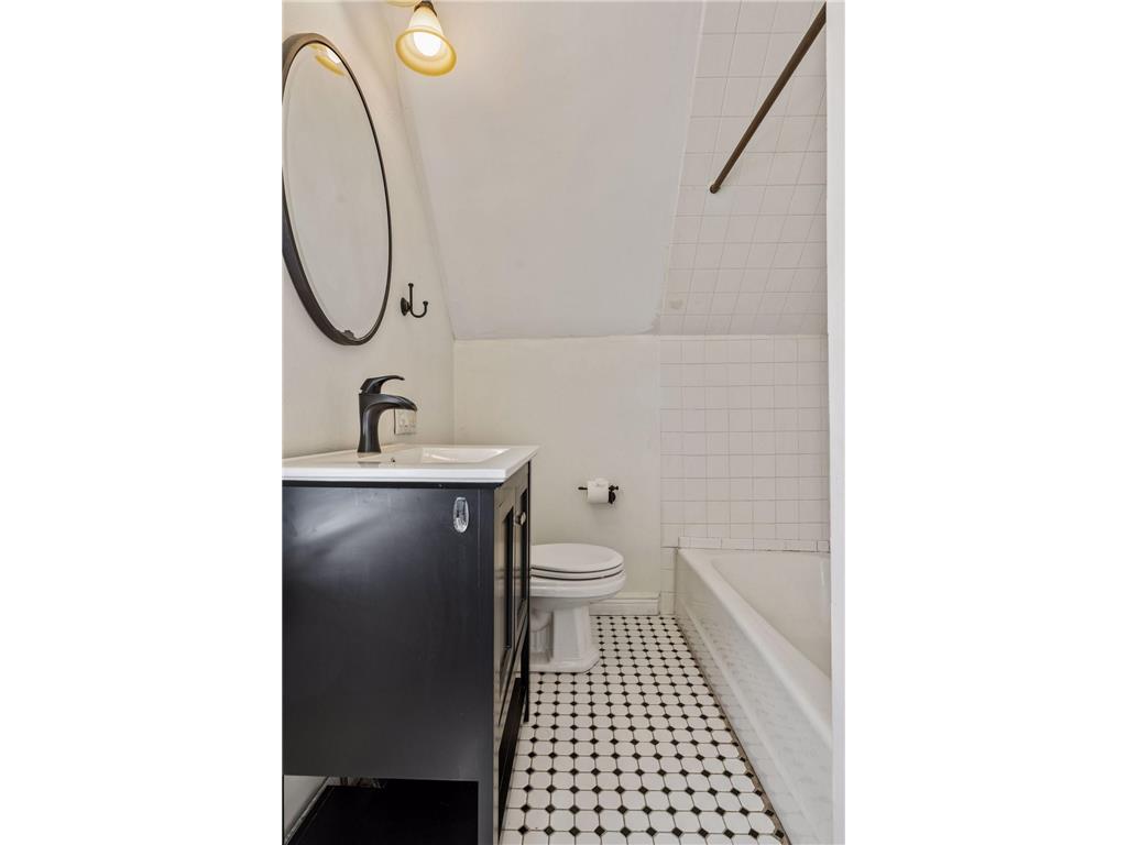 3600 Pillsbury Avenue S Minneapolis MN 55409 7092038 image22