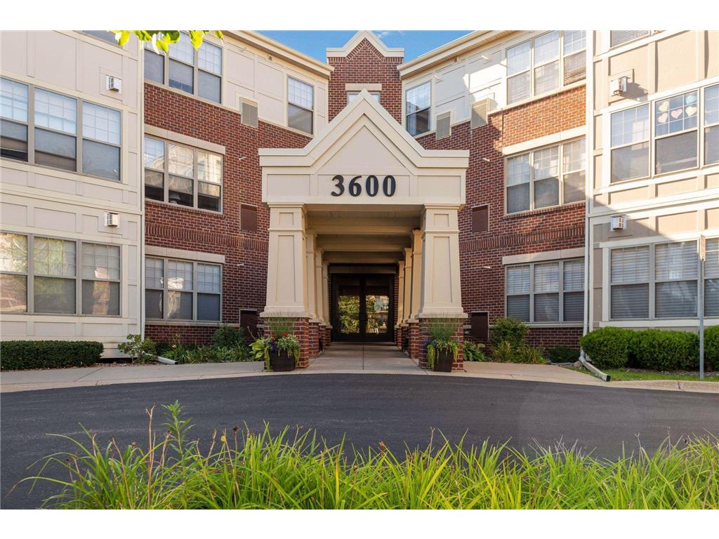 3600 Wooddale Avenue S #203 Saint Louis Park MN 55416 6562018 image1