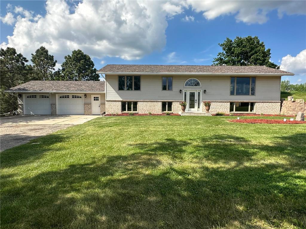 3601 24th Street NW Willmar MN 56201 6381142 image1