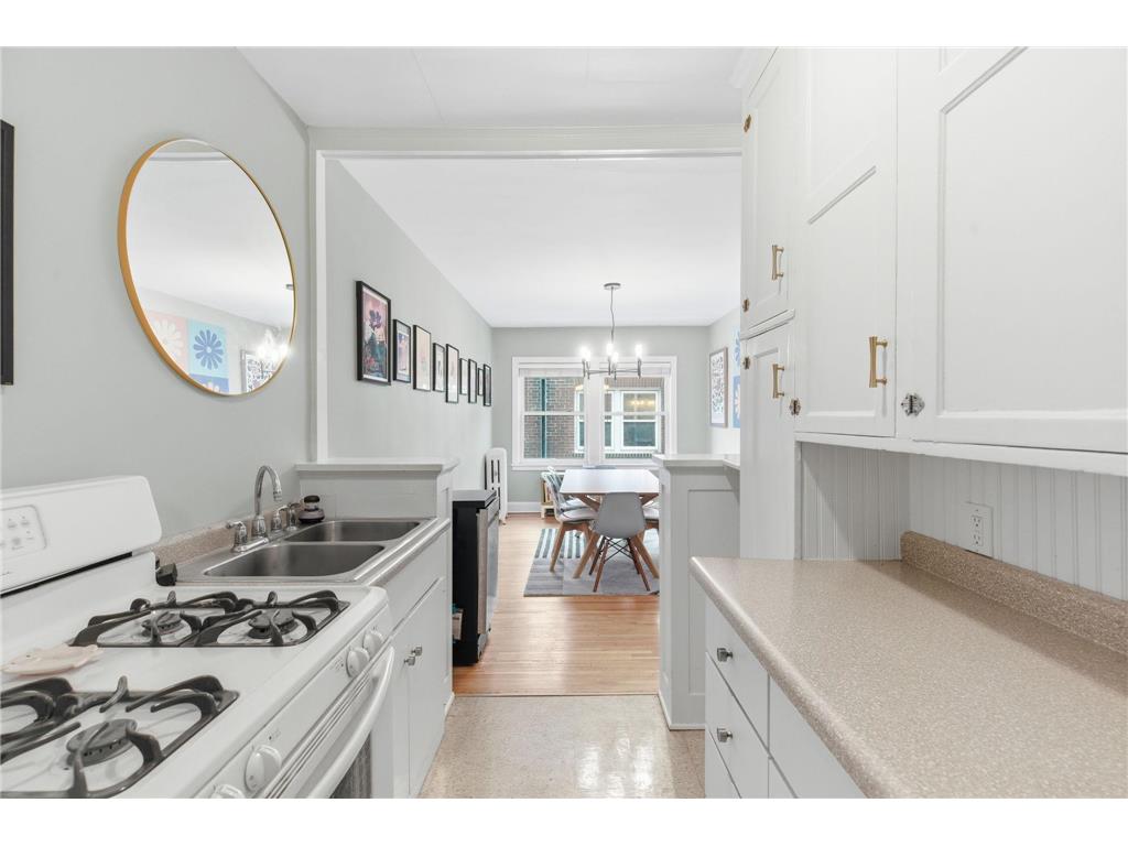 3603 Aldrich Avenue S #200 Minneapolis MN 55409 6823032 image10