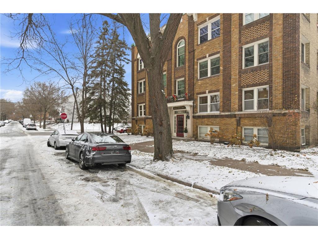 3603 Aldrich Avenue S #200 Minneapolis MN 55409 6823032 image25