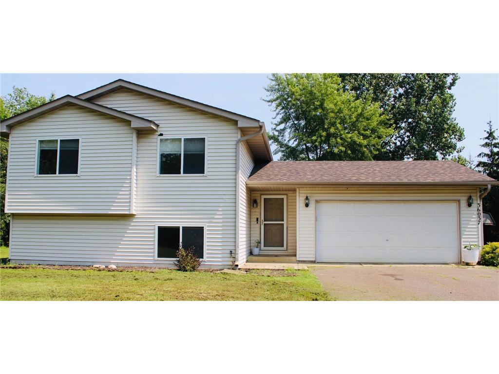 36037 Falcon Way North Branch MN 55056 6582889 image1