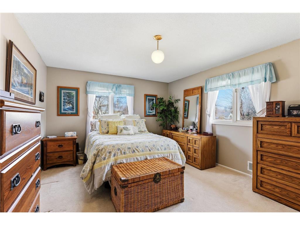 3604 33rd Avenue NE Saint Anthony MN 55418 7017751 image8