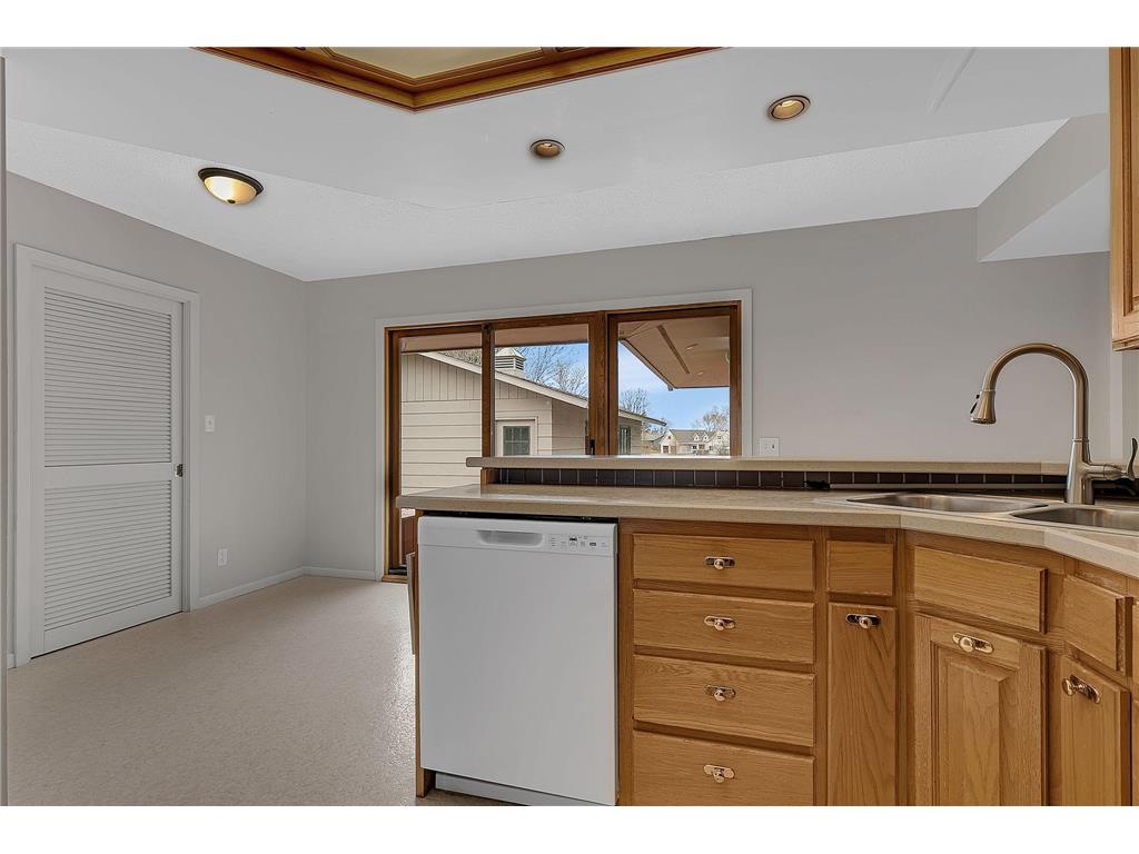 3604 Crestwood Drive NE Alexandria Twp MN 56308 - Le Homme Dieu 7059852 image9