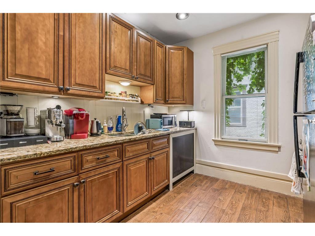 3605 Grand Avenue S Minneapolis MN 55409 7089164 image10
