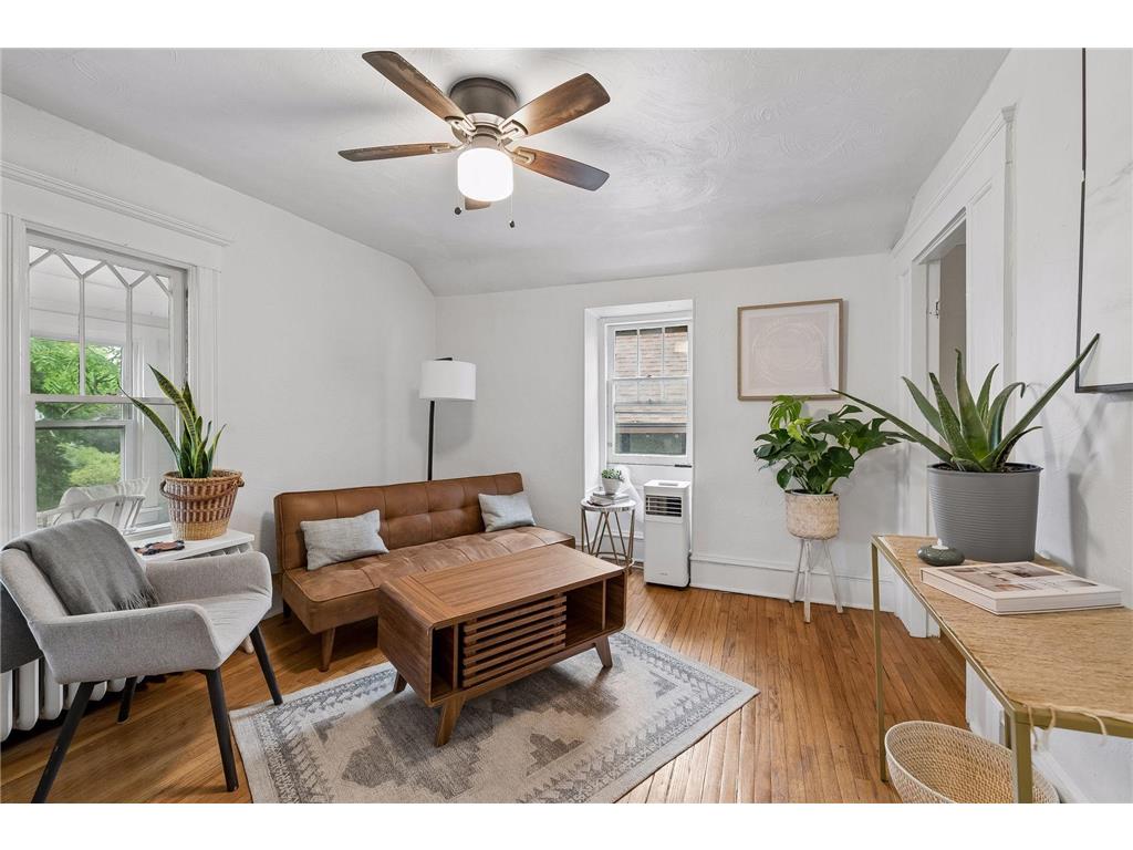 3605 Grand Avenue S Minneapolis MN 55409 7089164 image14
