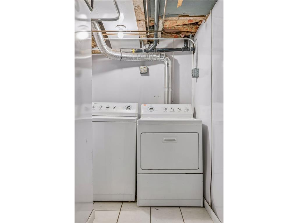3605 Grand Avenue S Minneapolis MN 55409 7089164 image24