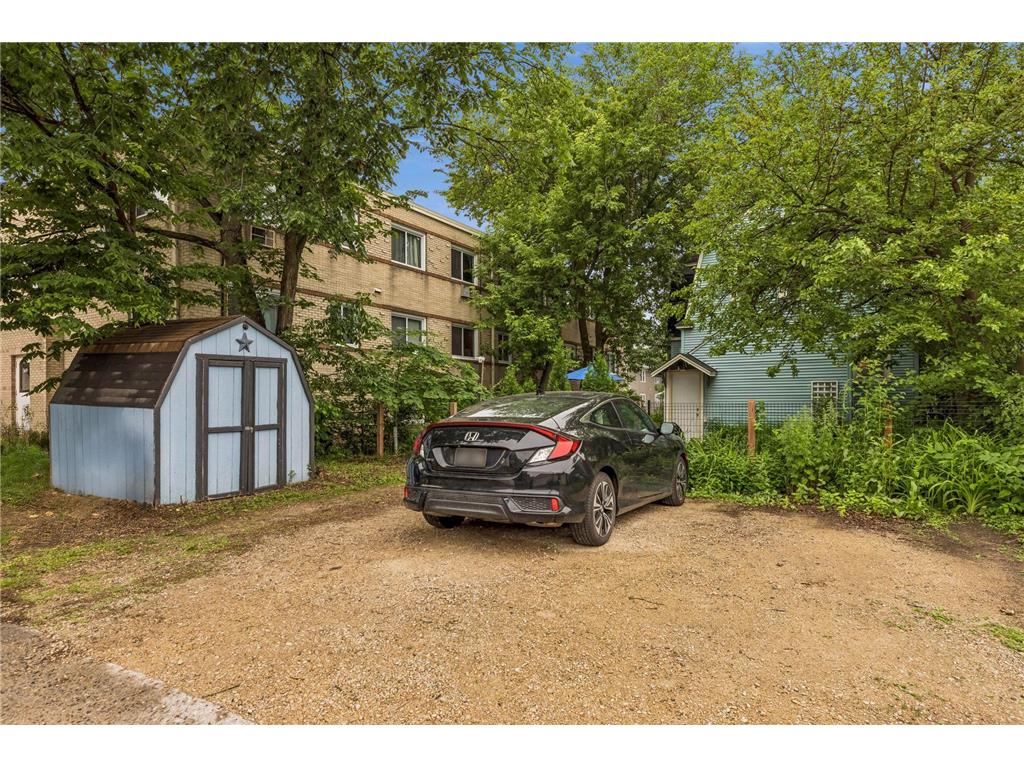 3605 Grand Avenue S Minneapolis MN 55409 7089164 image30
