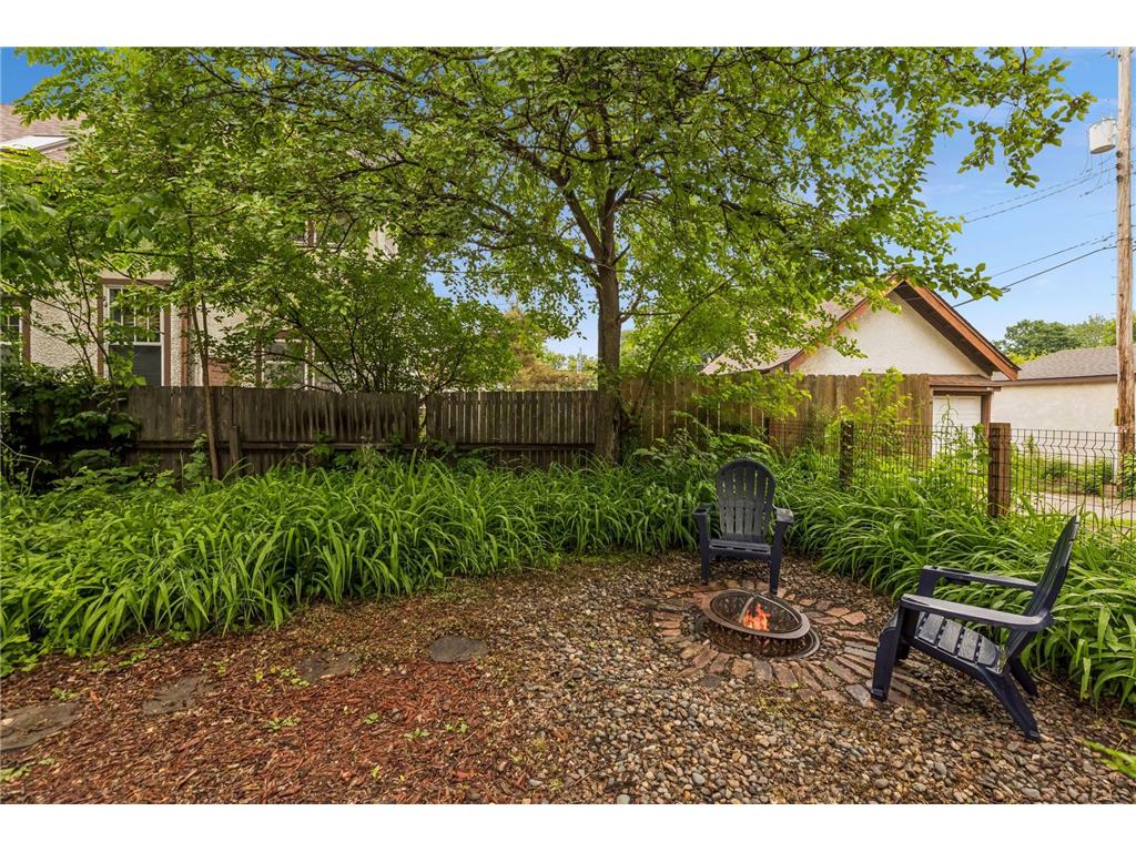 3605 Grand Avenue S Minneapolis MN 55409 7089164 image32