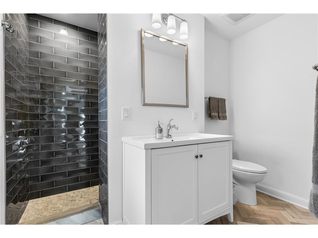 3605 Parkway Street Deephaven MN 55391 6820588 image18