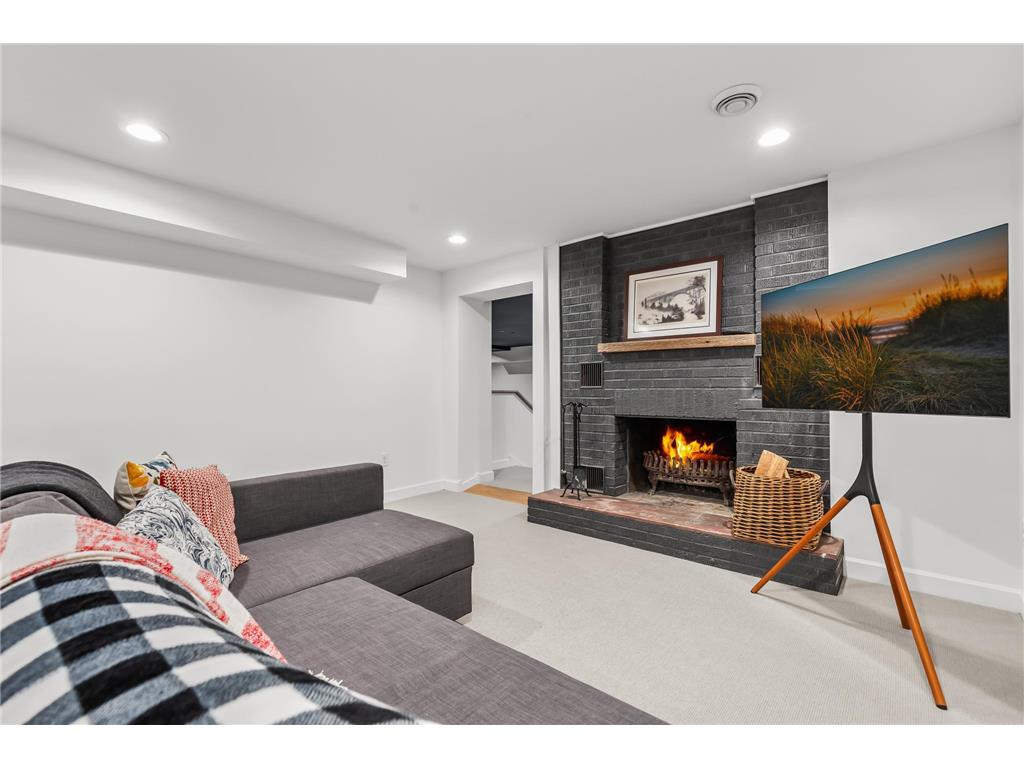 3605 Parkway Street Deephaven MN 55391 6820588 image34