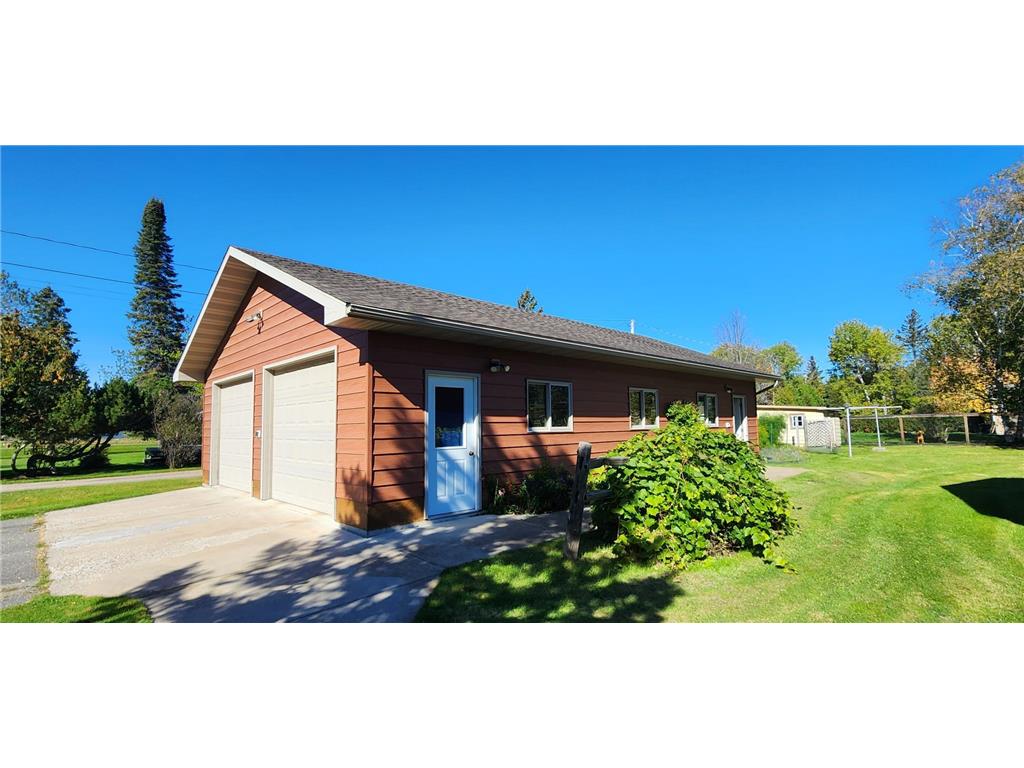 3605 Town Road 92 E Ranier MN 56668 6644100 image1