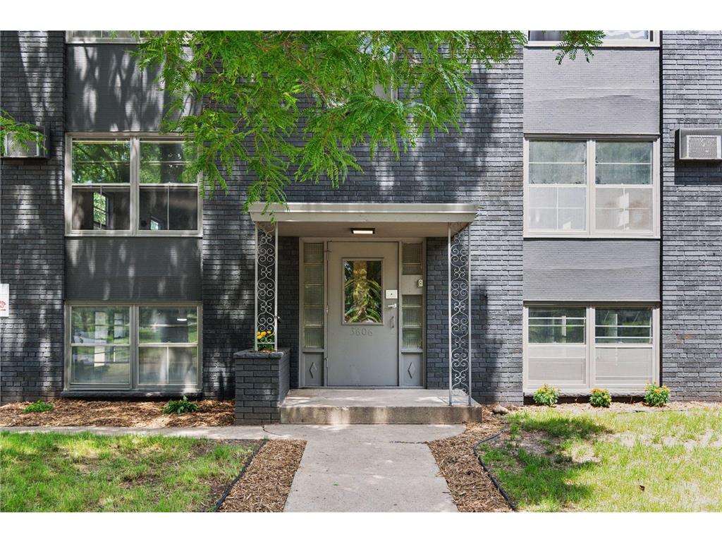 3606 E 34th Street Minneapolis MN 55406 7016020 image2