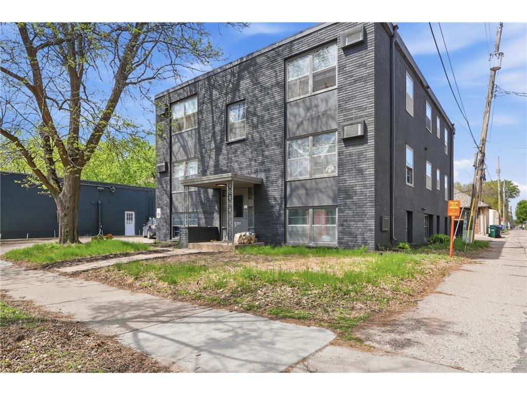 3606 E 34th Street Minneapolis MN 55406 7068138 image1