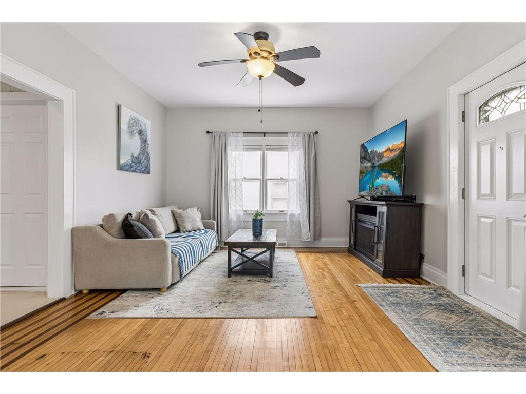 3608 E 50th Street Minneapolis MN 55417 7075712 image2