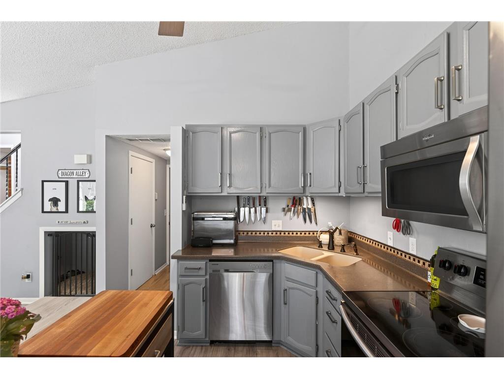 3608 Gershwin Lane N Oakdale MN 55128 7081985 image10
