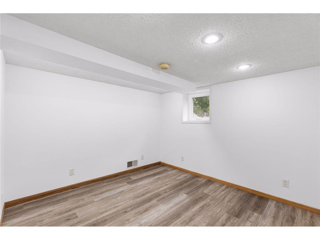 3609 Rolling View Drive White Bear Lake MN 55110 7104650 image28