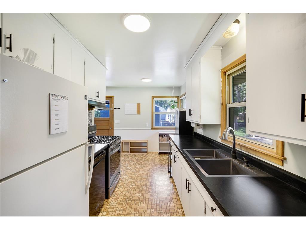 3609 Violet Avenue N Brooklyn Center MN 55429 7098216 image11