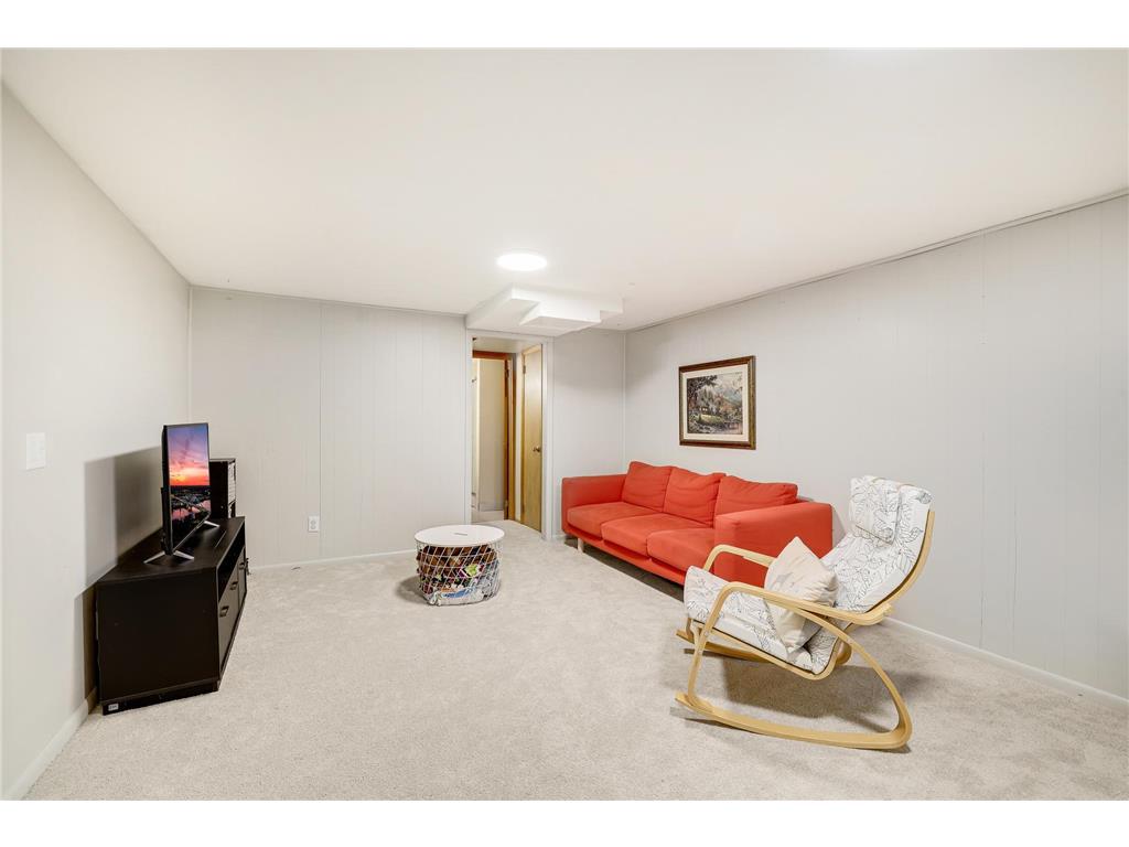 3609 Violet Avenue N Brooklyn Center MN 55429 7098216 image23