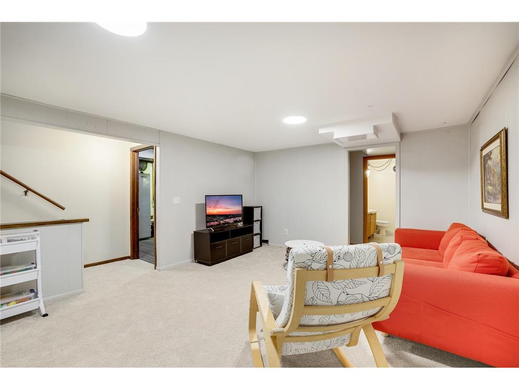 3609 Violet Avenue N Brooklyn Center MN 55429 7098216 image24