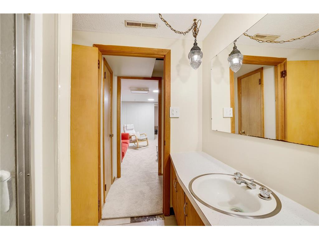 3609 Violet Avenue N Brooklyn Center MN 55429 7098216 image33