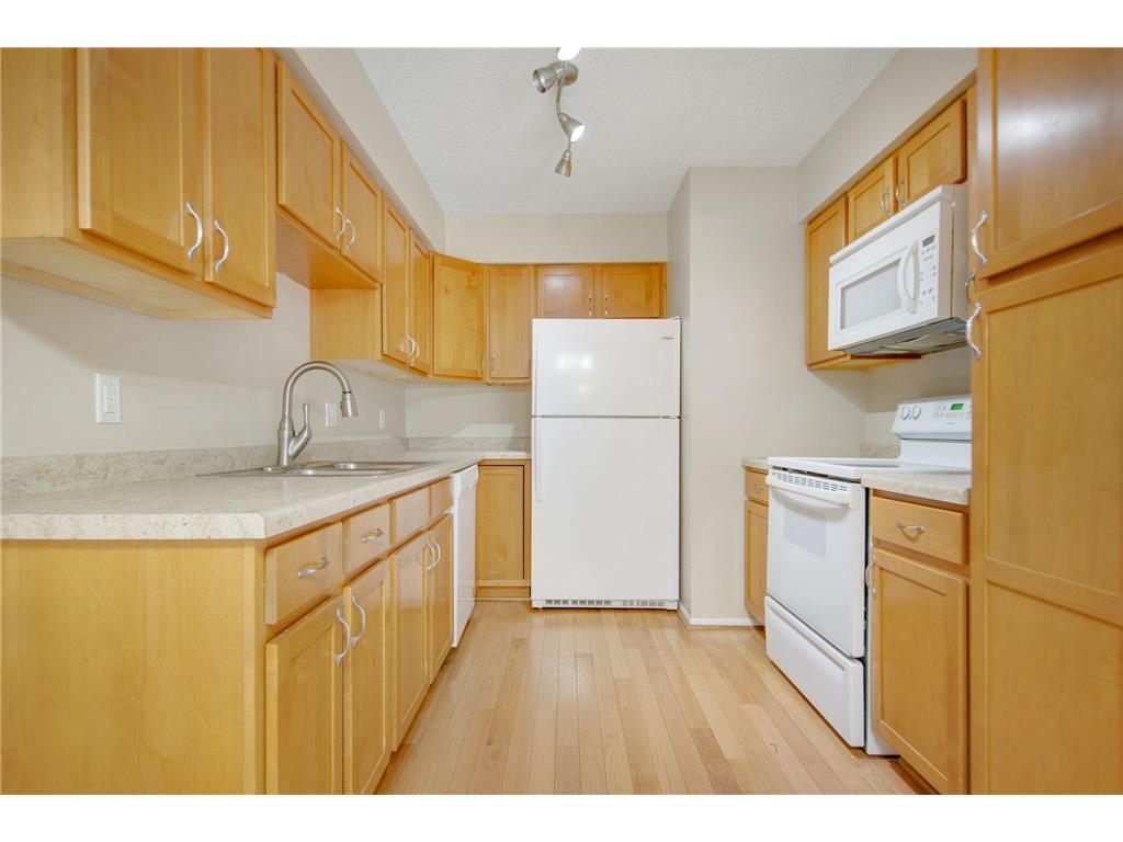 361 Elan Court Woodbury MN 55125 6816394 image14