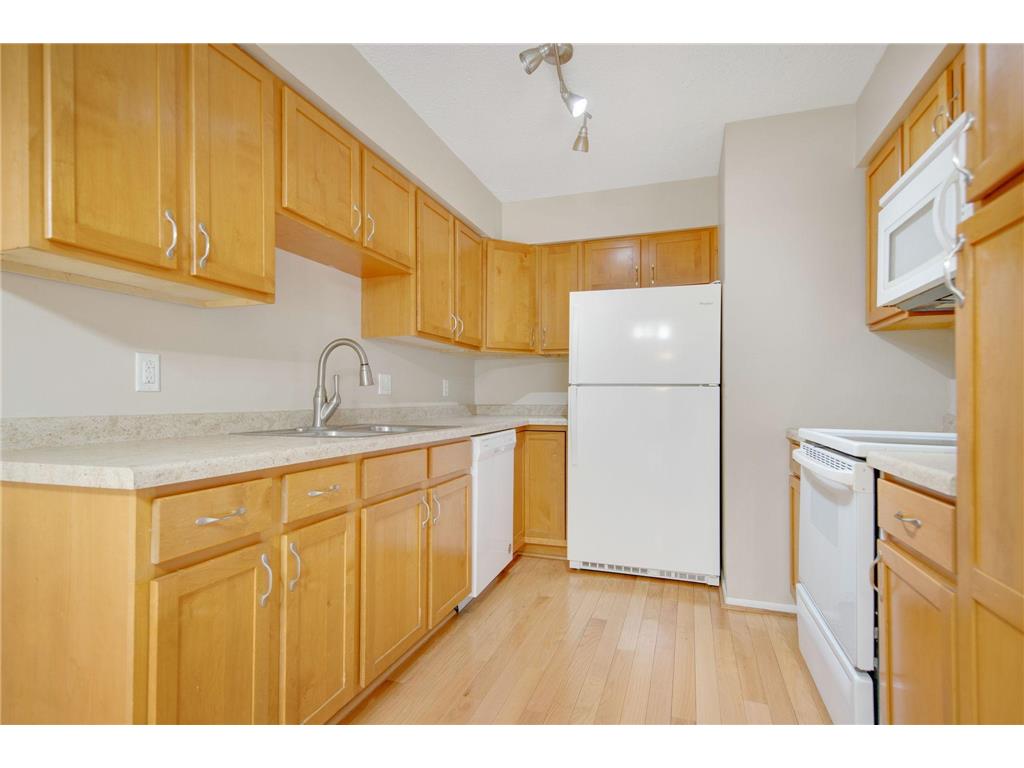 361 Elan Court Woodbury MN 55125 6816394 image15