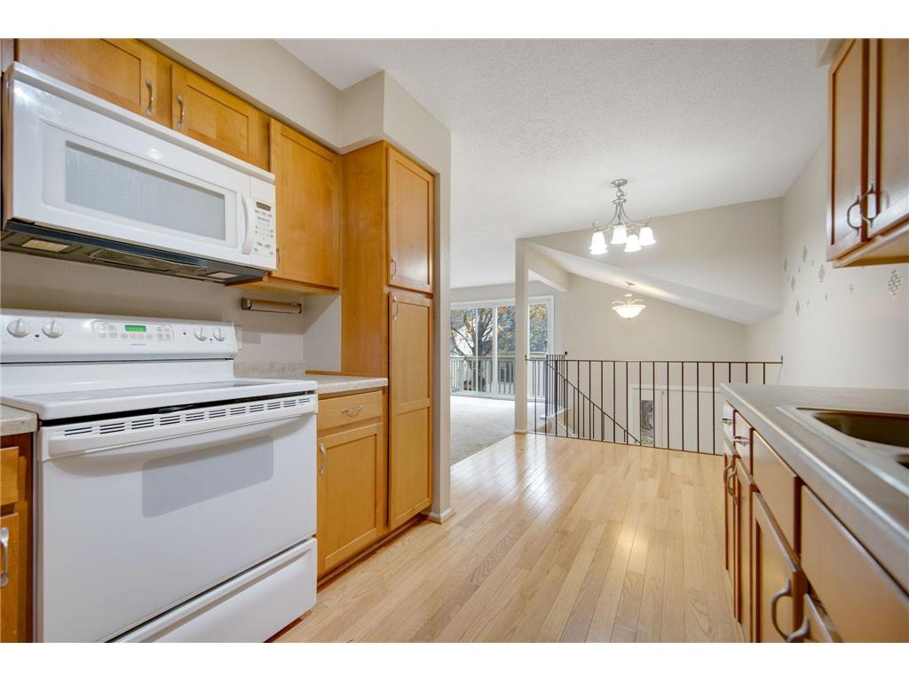 361 Elan Court Woodbury MN 55125 6816394 image16