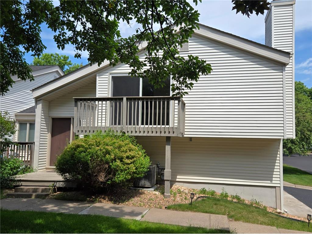 361 Elan Court Woodbury MN 55125 7091953 image1