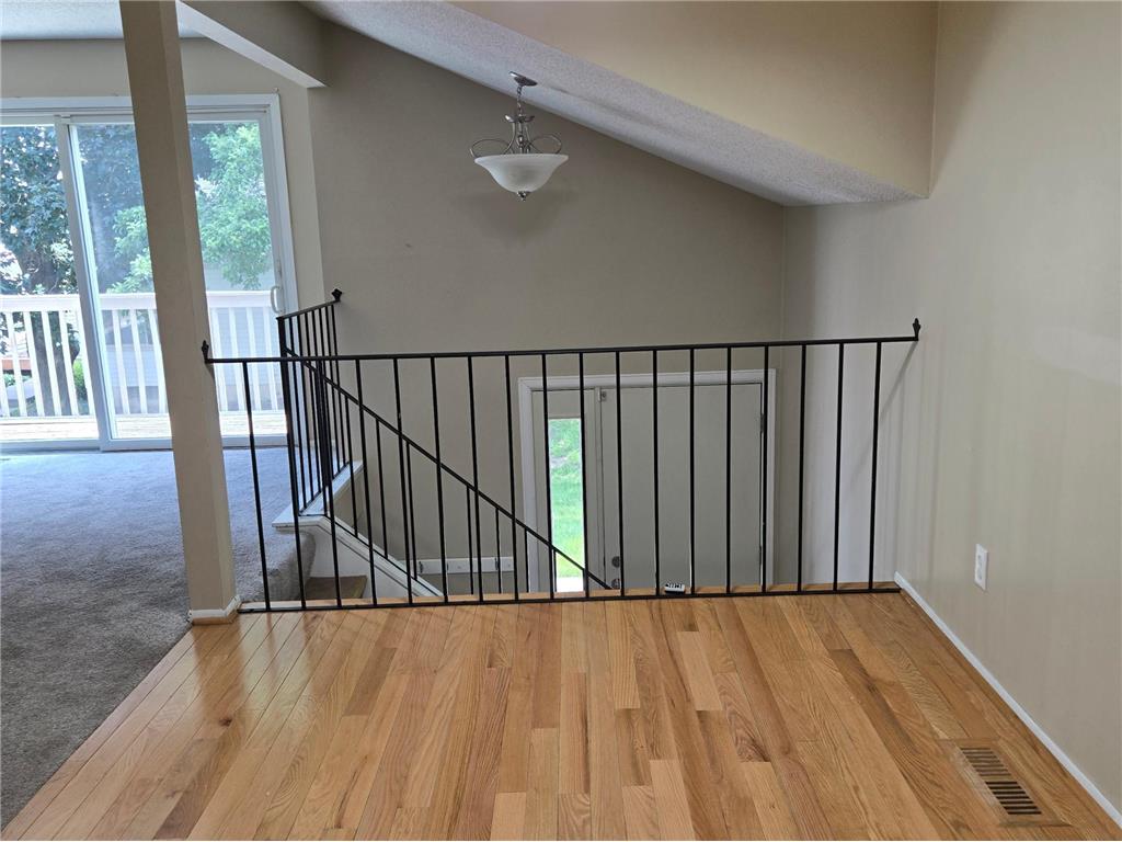 361 Elan Court Woodbury MN 55125 7091953 image13
