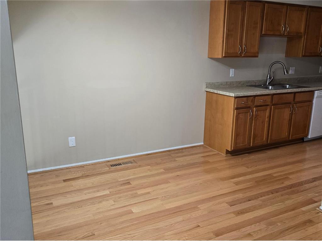 361 Elan Court Woodbury MN 55125 7091953 image16