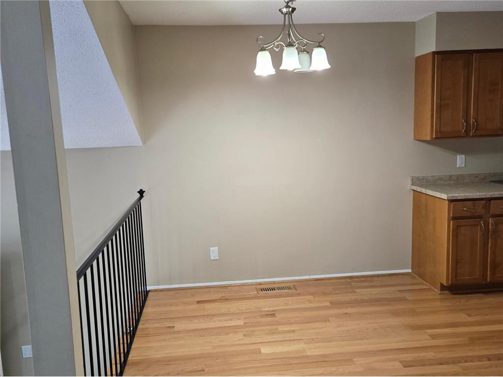 361 Elan Court Woodbury MN 55125 7091953 image17