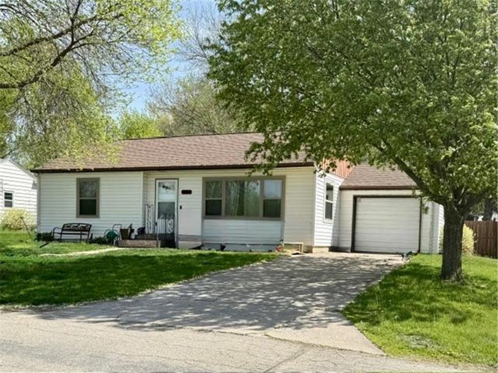 361 N Park Drive Morton MN 56270 7075051 image1
