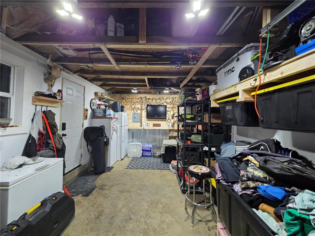 361 S Montgomery Avenue Le Center MN 56057 7054782 image20