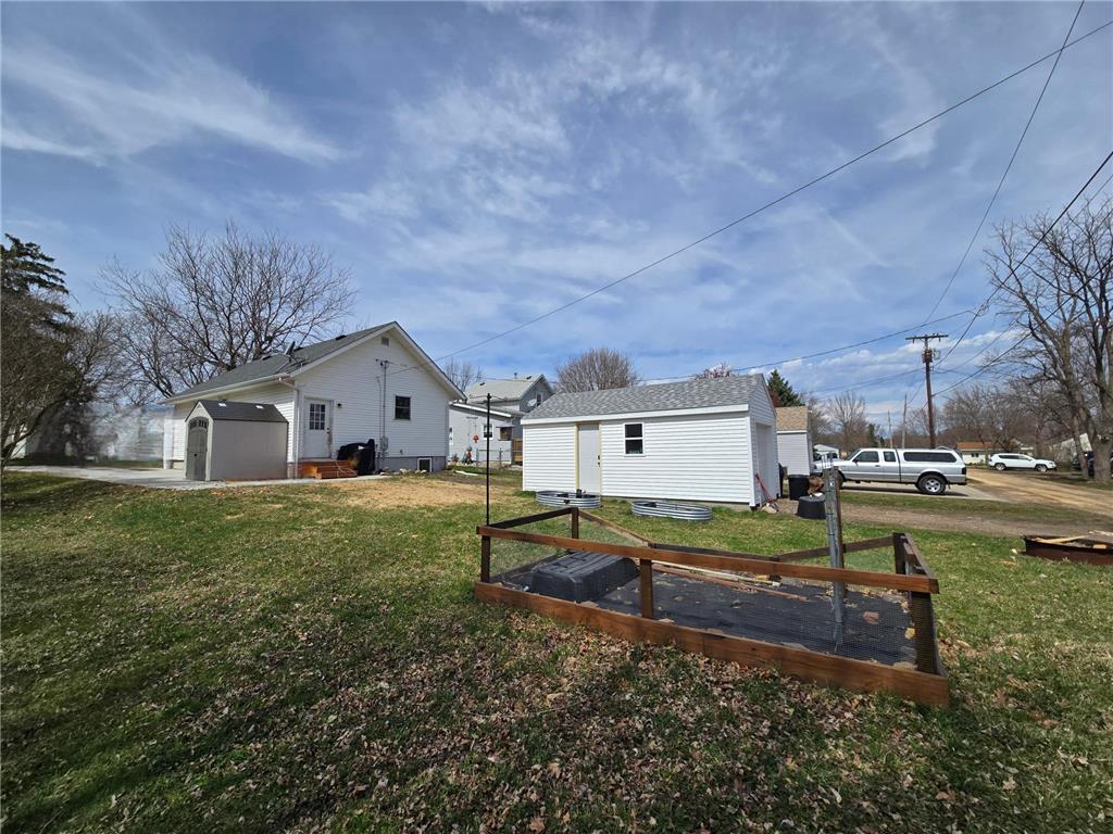 361 S Montgomery Avenue Le Center MN 56057 7054782 image24