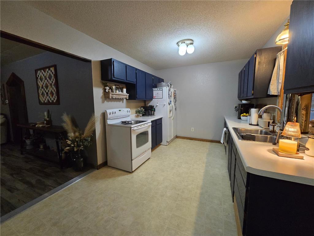 361 S Montgomery Avenue Le Center MN 56057 7054782 image6