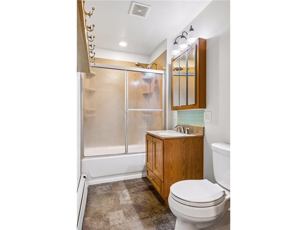 3610 Aldrich Avenue N Minneapolis MN 55412 7061900 image21