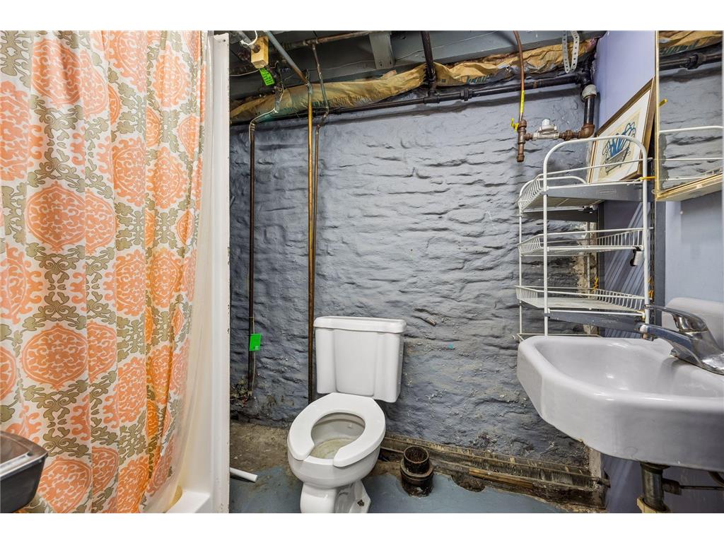 3610 Aldrich Avenue N Minneapolis MN 55412 7061900 image32