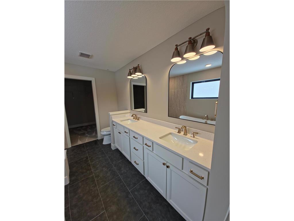 3611 Edgerton Street Vadnais Heights MN 55127 6824671 image15