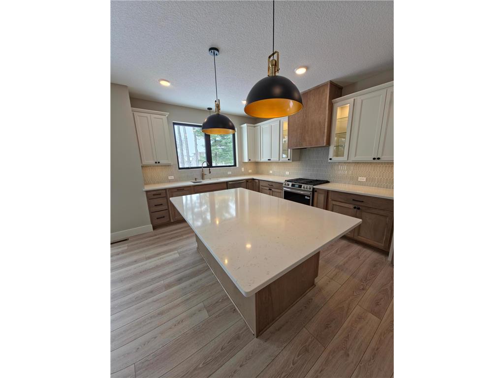 3611 Edgerton Street Vadnais Heights MN 55127 6824671 image3